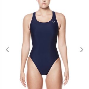 Nike Women's One Piece Swimsuit